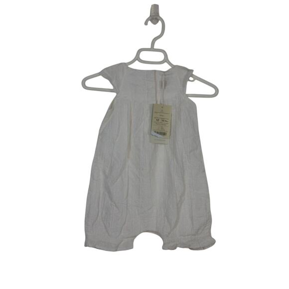 BNWT Monsoon White Romper with Embroidered Flowers Size 6-9 Months - Picture 5 of 10